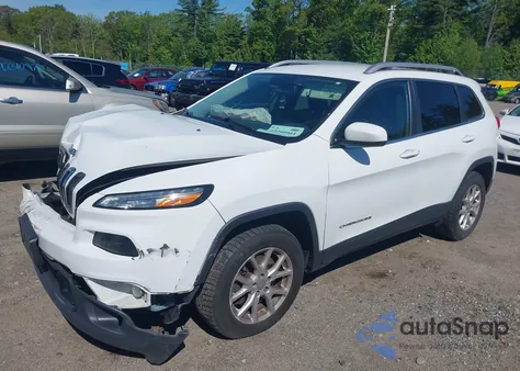 2017 Jeep Cherokee Latitude 4X4 z USA, uszkodzony, nr VIN 1C4PJMCB6HW520731